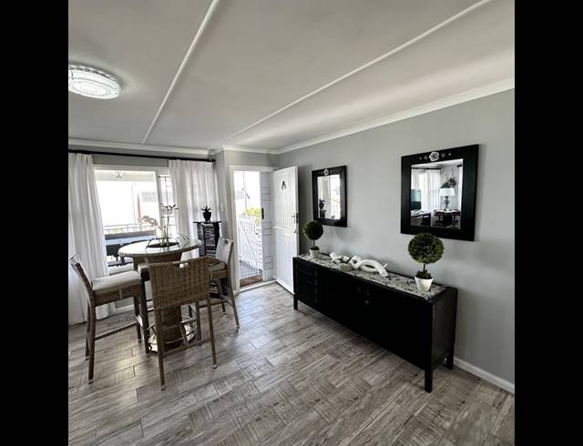 5 BEDROOM HOUSE FOR SALE IN REEBOK